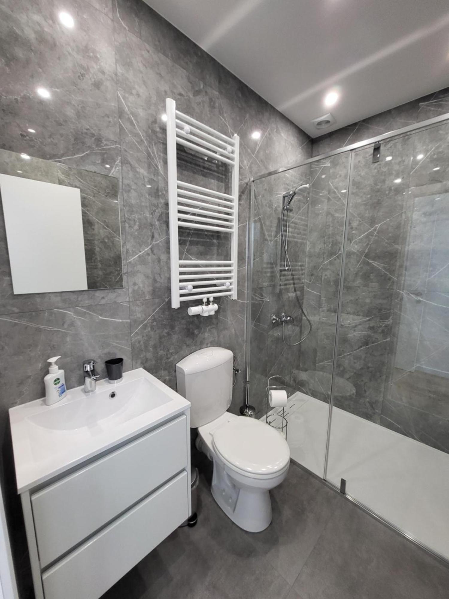 Private Rooms - European Quarter Brussels Ngoại thất bức ảnh